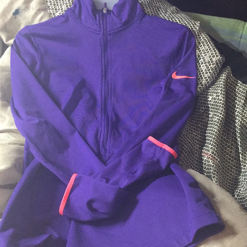 Nike Dri-fit half zip
